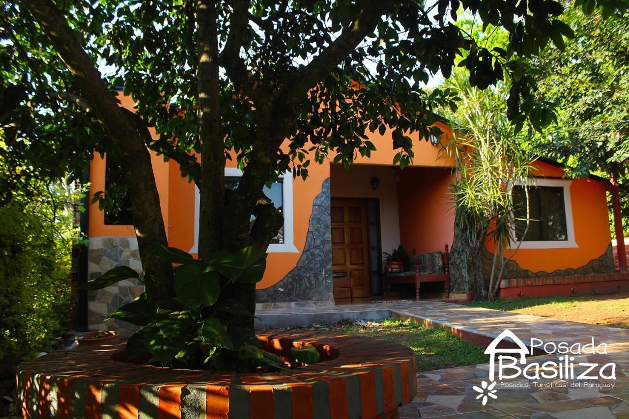 Posada Basiliza, Encarnacion Py Екстер'єр фото